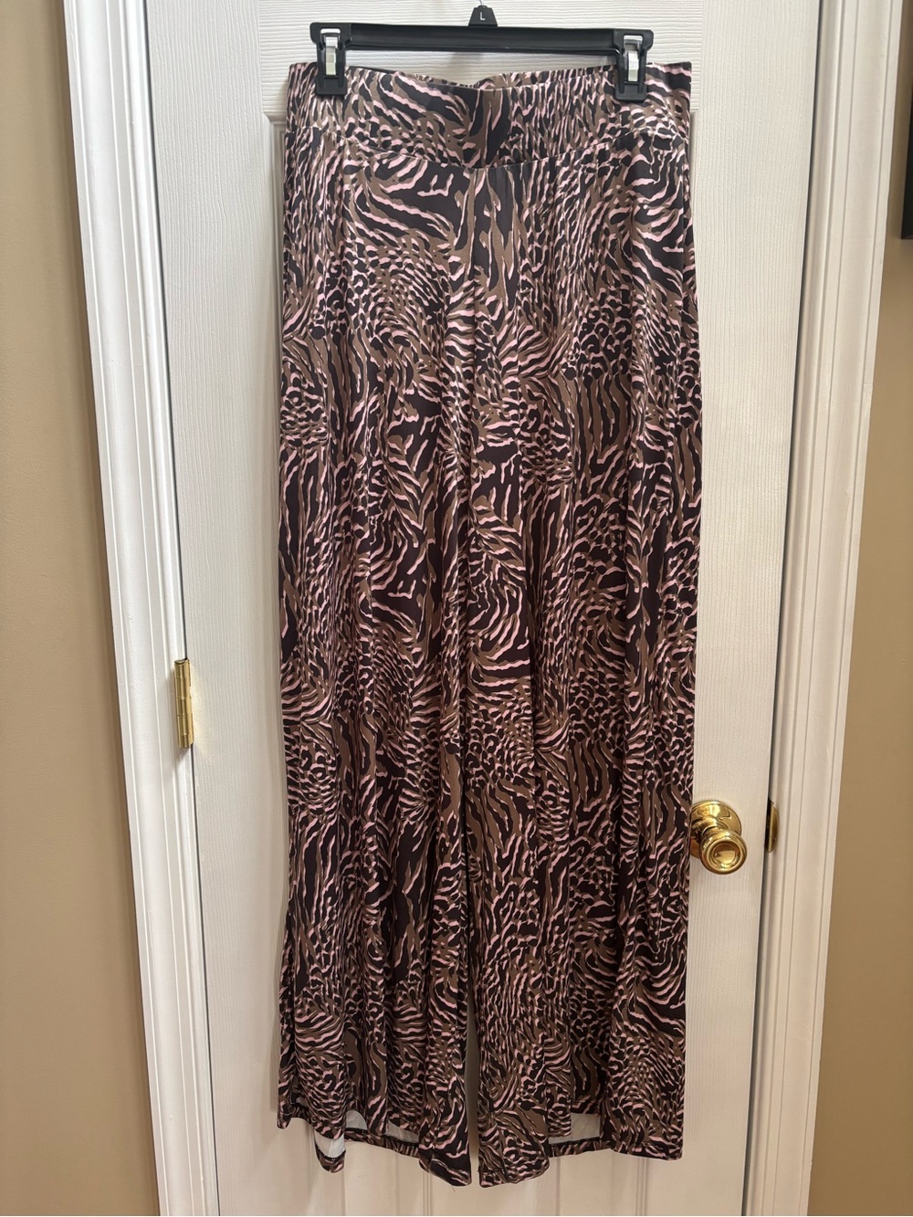 ASOS wide leg plisse pants in brown & pint animal print, Size 14, EUC